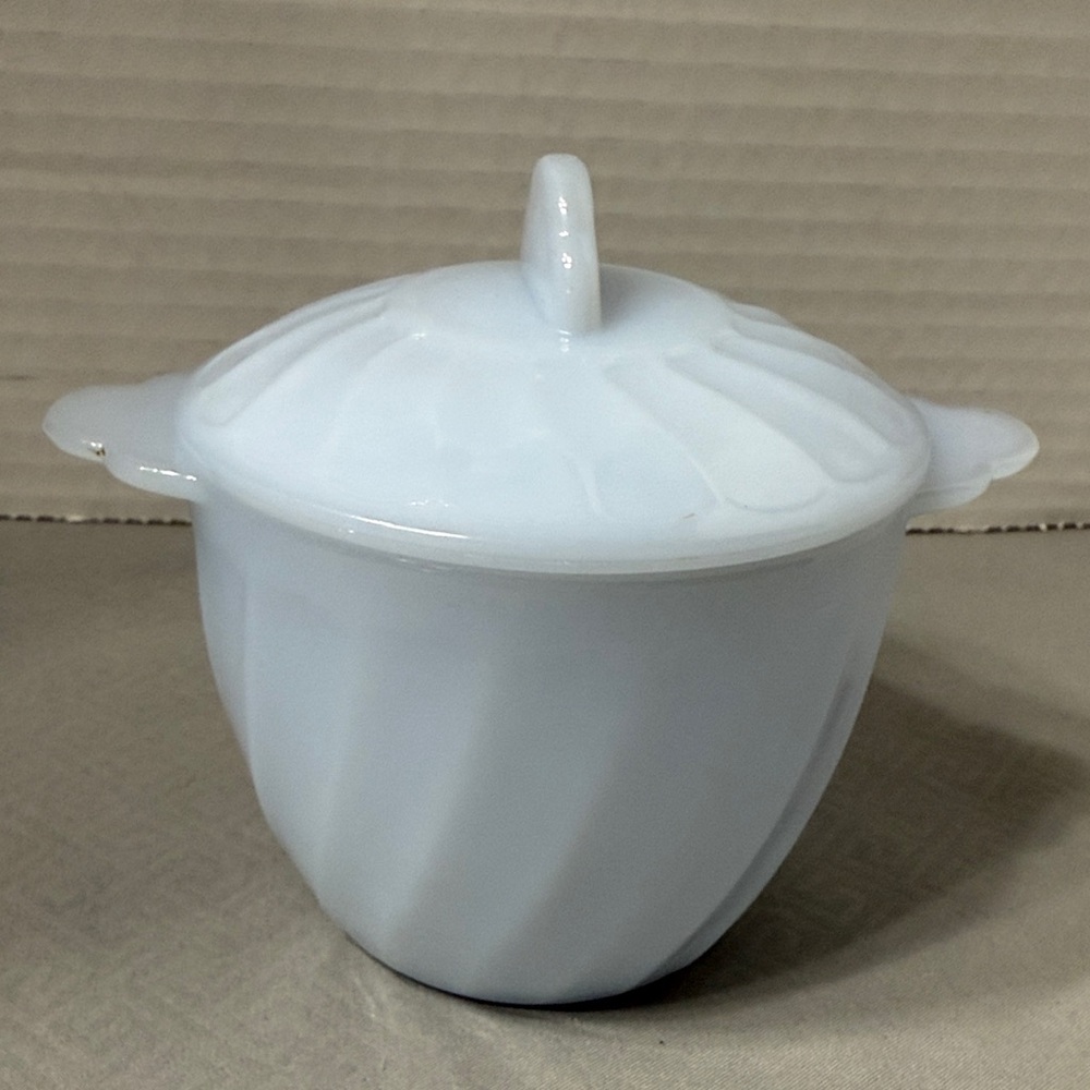 Vintage Azurite Fire King Swirl Sugar Bowl With Lid Scalloped Handles Oven Ware